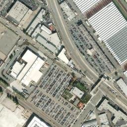Satellite imagery of Plaza de las Armas, US