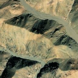 Satellite imagery of Gharbī Pinakay, AF