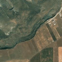 Satellite imagery of Kawm al Qaşab, SY