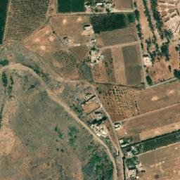 Satellite imagery of Kawm al Qaşab, SY