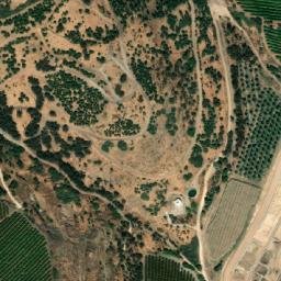 Satellite imagery of Ma‘alé Alummot, IL
