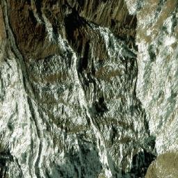Satellite imagery of Lāderi Dhār, IN