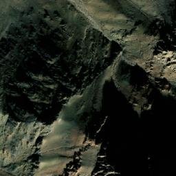 Satellite imagery of Dê Tarbūkē Ghar, AF