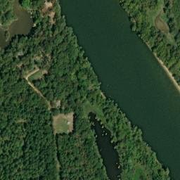 Satellite imagery of McIntyers Bluff, US