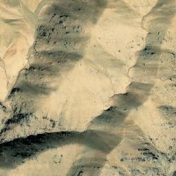 Satellite imagery of Lōy Zīārat, AF