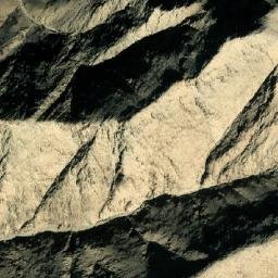 Satellite imagery of Ghūnḏī Sang-e Siyāh, AF