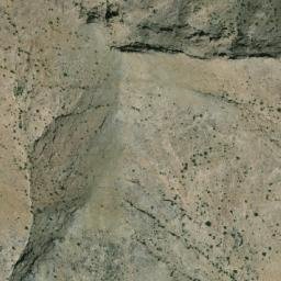 Satellite imagery of Kōh-e Pul-e Şarāţ, AF