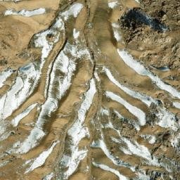 Satellite imagery of Sharqī Kōrtkē Ghar, AF