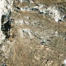 Satellite imagery of Junūbī Kōrtkē Ghar, AF