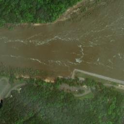 Satellite imagery of Gardners Bluff, US