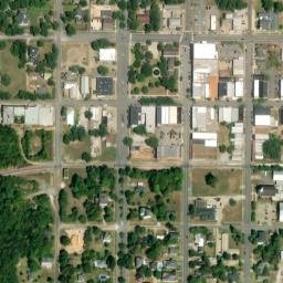 Satellite imagery of White Bluff, US