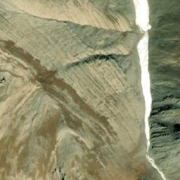 Satellite imagery of Qomo, CN