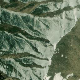 Satellite imagery of Andehla Dhār, IN