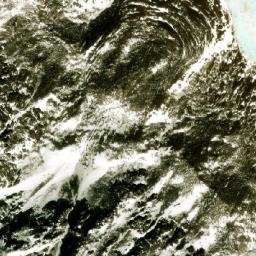 Satellite imagery of Dengmajiuni, CN