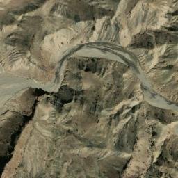 Satellite imagery of Dê Maṉah Ghar, AF