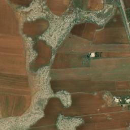 Satellite imagery of Şakhrat Qanū, SY