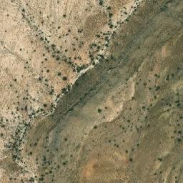 Satellite imagery of Dê Pish Sar Ghar, AF