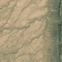 Satellite imagery of Dê Kārēz Afghān Ghar, AF