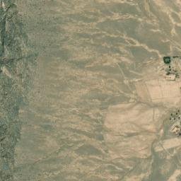 Satellite imagery of Dê Kārēz Afghān Ghar, AF