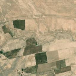 Satellite imagery of Dê Kārēz Afghān Ghar, AF