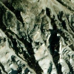 Satellite imagery of Nādar Matehr Dhār, IN