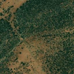 Satellite imagery of Isnaïne, MA