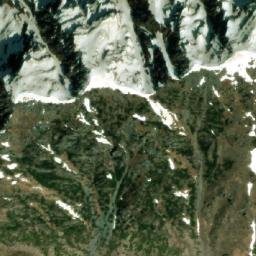 Satellite imagery of Nādar Matehr Dhār, IN