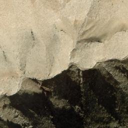 Satellite imagery of Dê Tangay Ghar, AF