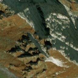 Satellite imagery of Bhat Ghar Dhār, IN