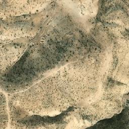 Satellite imagery of Ţabaqat al Ḩulwah, PS