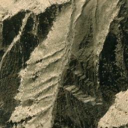 Satellite imagery of Dê Bar Ghowān Ghar, AF