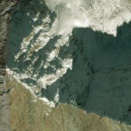 Satellite imagery of Bhat Ghar Dhār, IN