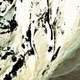 Satellite imagery of Chakrola Dhār, IN