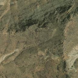 Satellite imagery of Dê Chābunyāk Ghar, AF