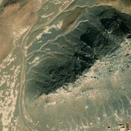 Satellite imagery of Chāh-e Gaz Shīnkay, AF
