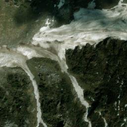 Satellite imagery of Wāru Dhār, IN