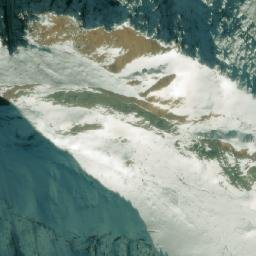 Satellite imagery of Thalnot Dhār, IN