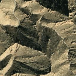 Satellite imagery of Ḏe Anjīṟāno Ghar, AF