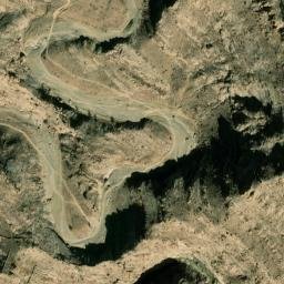 Satellite imagery of Khānah Dzanghōzaī, AF