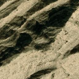 Satellite imagery of Dê Tōrē Ghar, AF