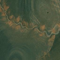 Satellite imagery of Ari n’ Tana, MA