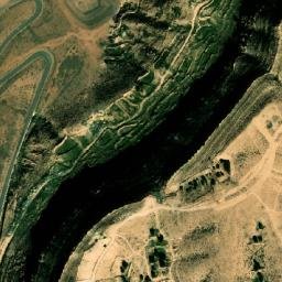 Satellite imagery of Khashm al Mubayligh, LY