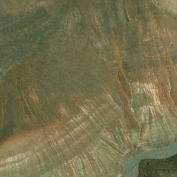 Satellite imagery of Taouja Irhezdissene, MA