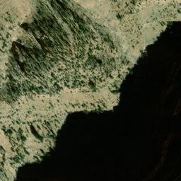 Satellite imagery of Irhil n’ Imeral, MA