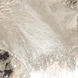 Satellite imagery of Que’er Shan, CN