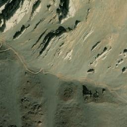 Satellite imagery of Bin La, CN