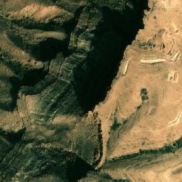 Satellite imagery of Khashm Mūdū, LY