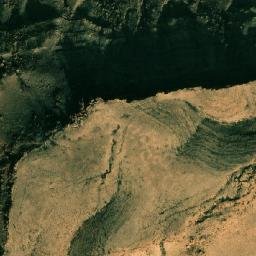 Satellite imagery of Khashm Daraj, LY