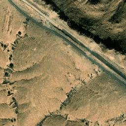 Satellite imagery of Khashm Umm Qurād, LY