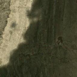 Satellite imagery of Khanḏ Ghās̲h̲ē, AF